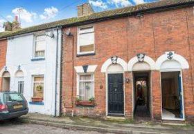 2 bedroom Terraced for sale